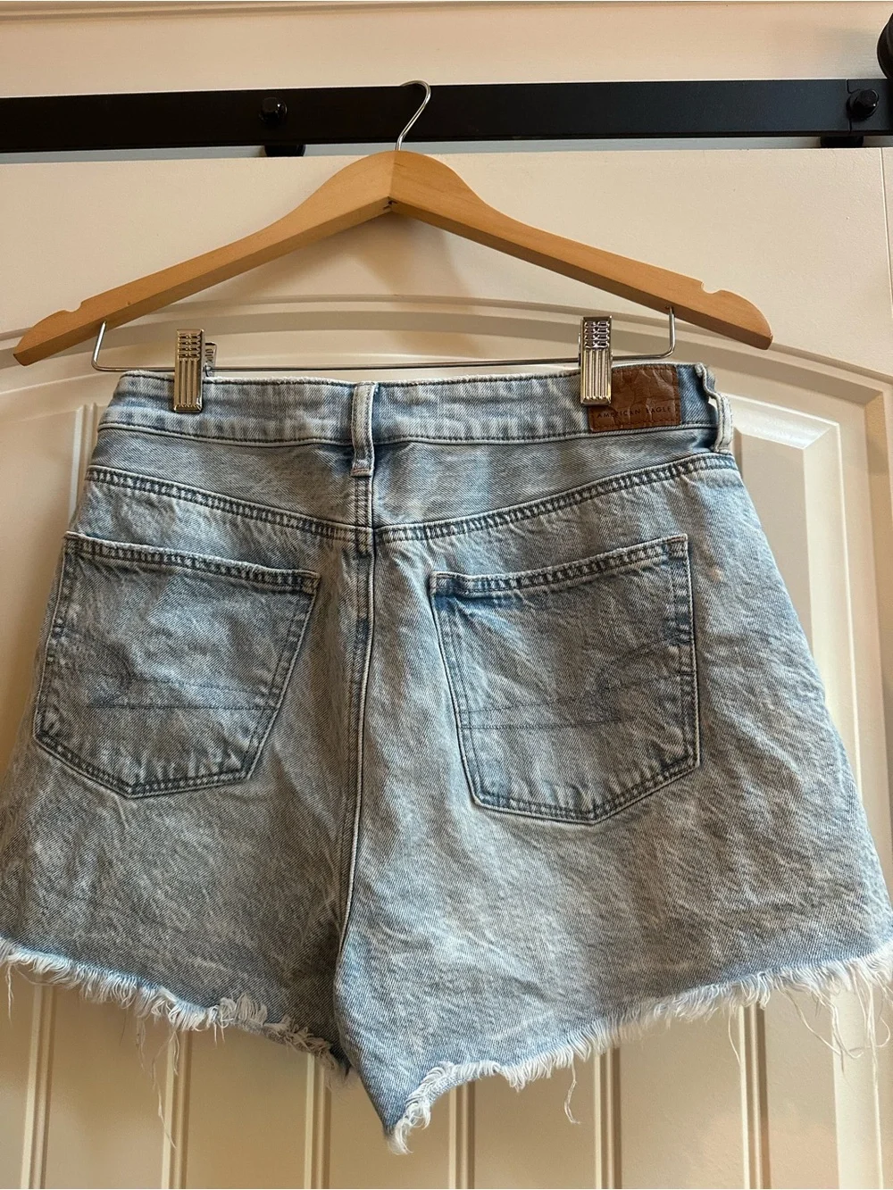 American Eagle Mom Short Size 6 Kirious Crop Top Small 2pc
